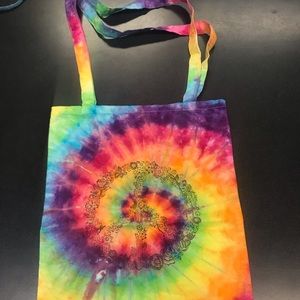 Ice dyed tote